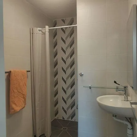 Palmyra - Appt T3 Vue Sur Port De Plaisance- Climatise- Acces Wifi- Adapte Pmr Mae-0333 *